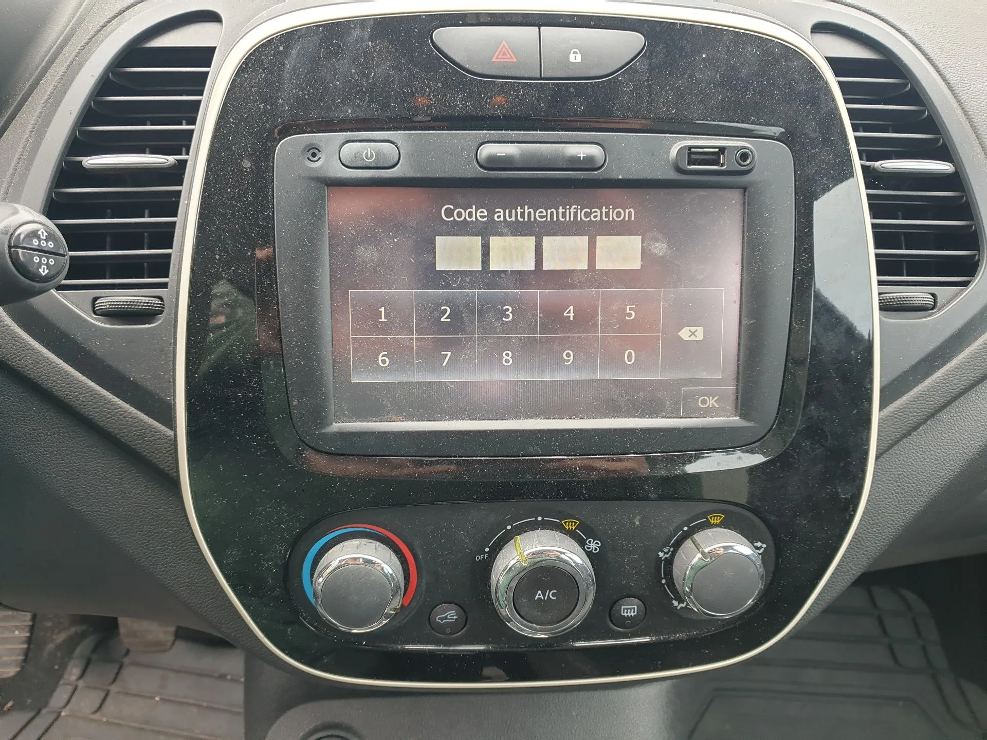 Rádio / auto-rádio RENAULT Captur (J5_)