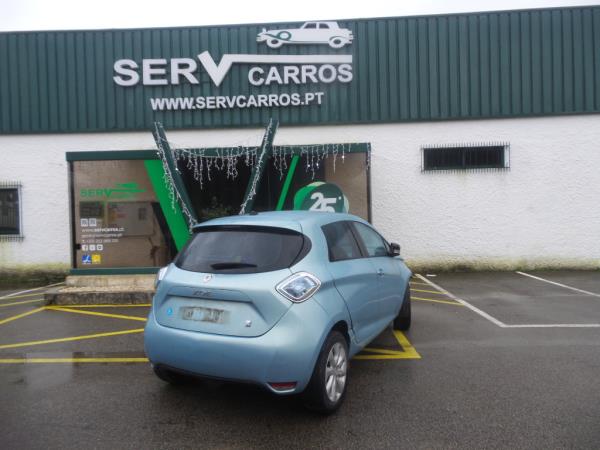 Zoe  RENAULT Zoe (BFM_)
