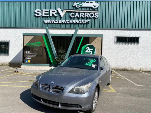 5  BMW 5 (E60)