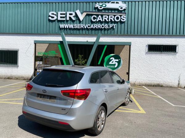 Ceed Sportswagon  KIA Ceed Sportswagon (JD)