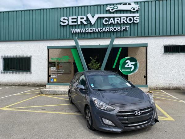 i30  HYUNDAI i30 (GD)