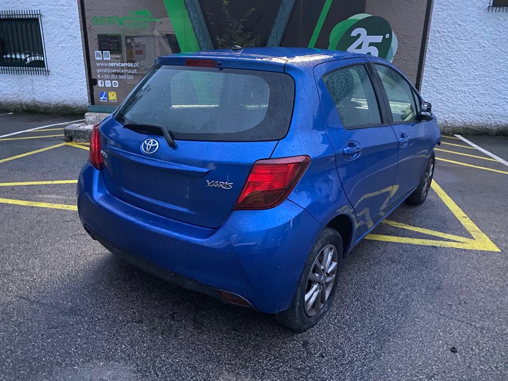 Yaris  TOYOTA Yaris (_P13_)