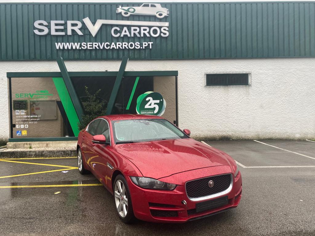 XE  JAGUAR XE (X760)