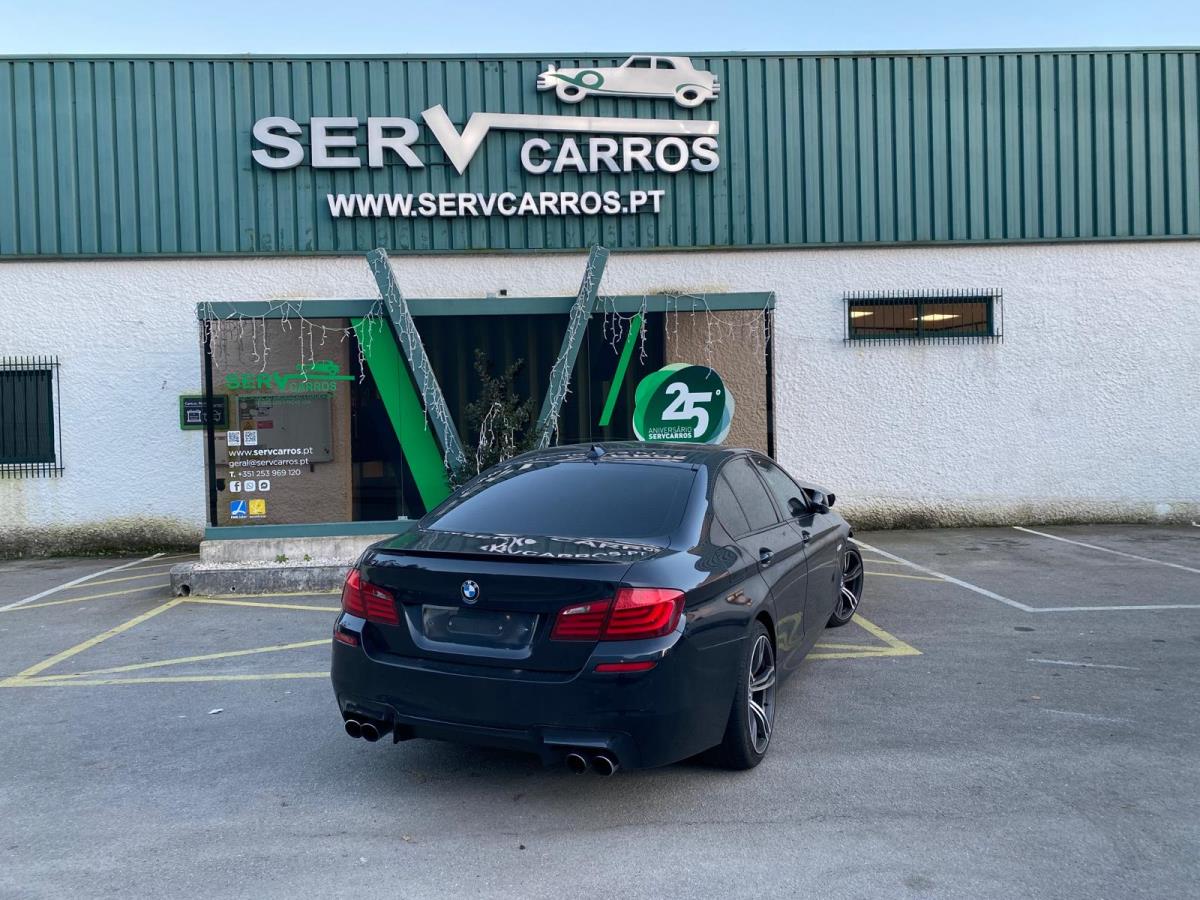 5  BMW 5 (F10)
