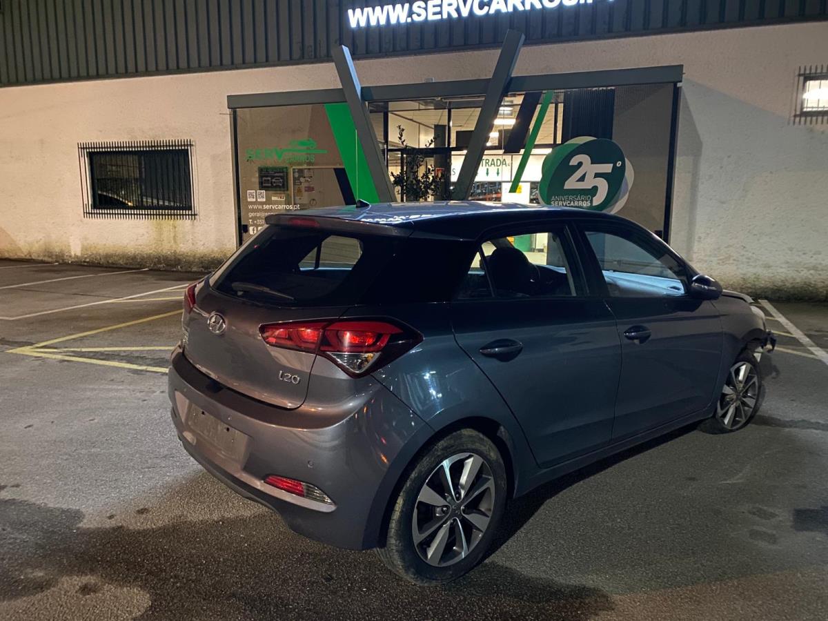 i20  HYUNDAI i20 (GB)