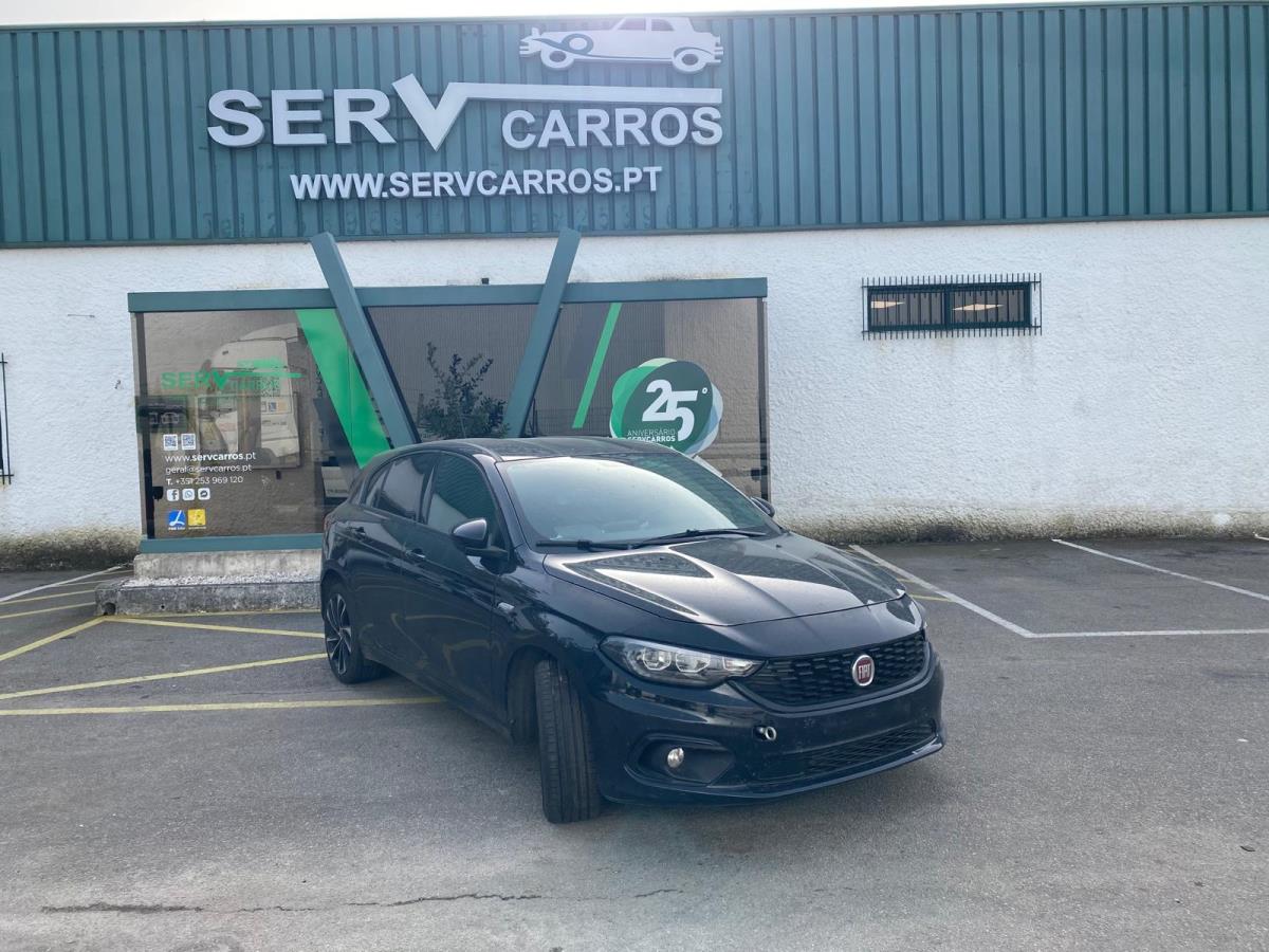 Tipo Hatchback  FIAT Tipo Hatchback (357_)
