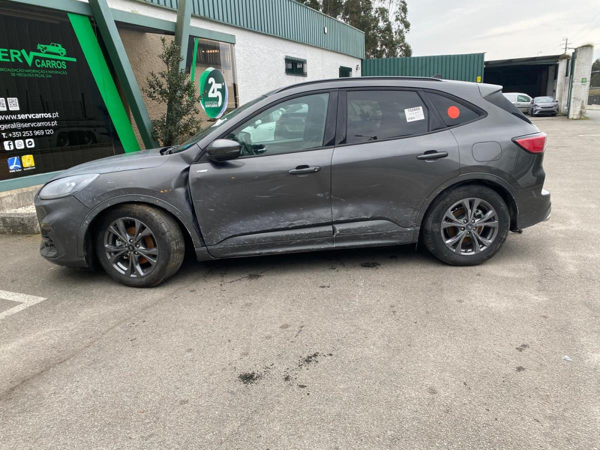 Kuga III  FORD Kuga III (DFK)