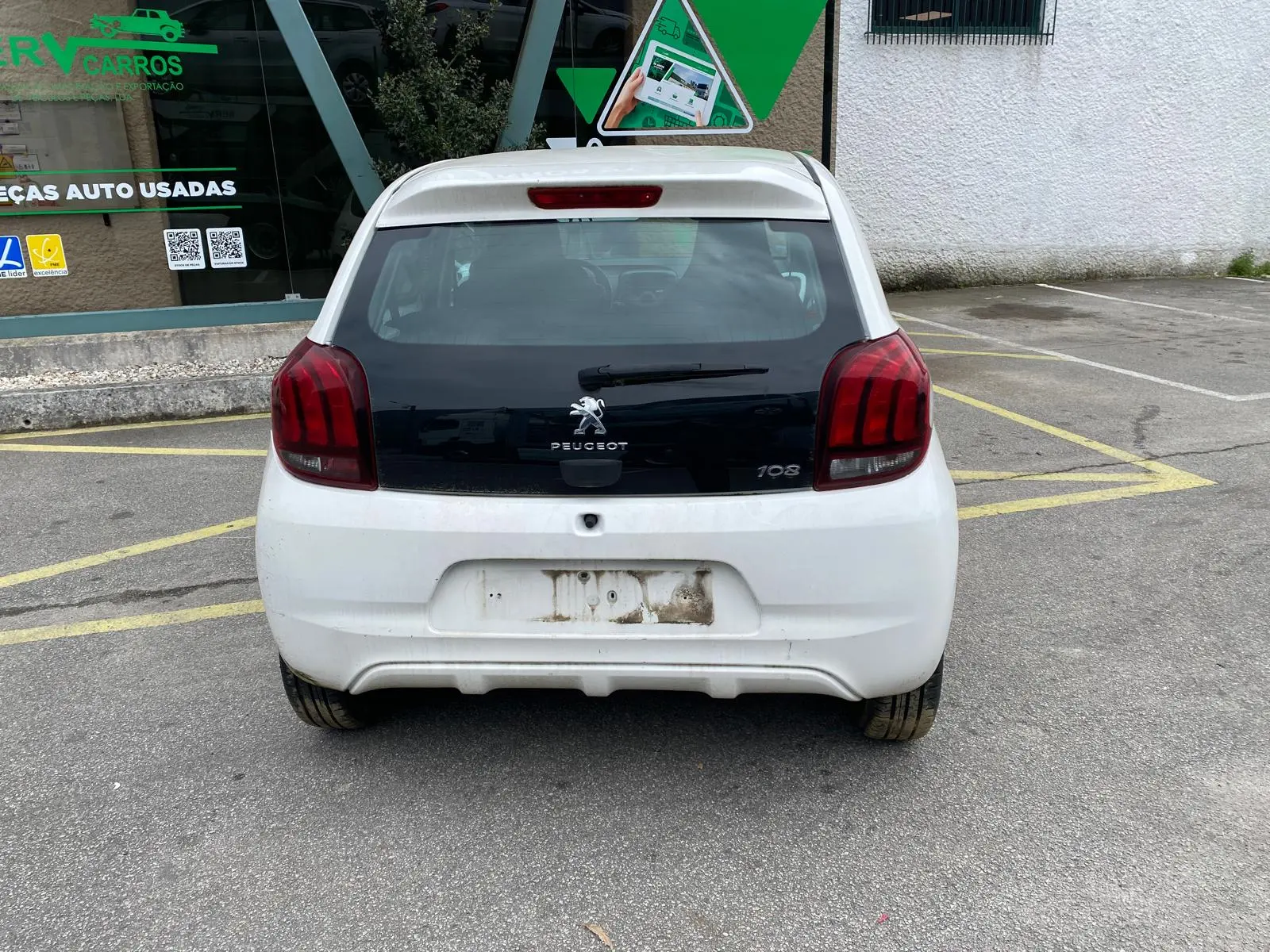 108 PEUGEOT 108