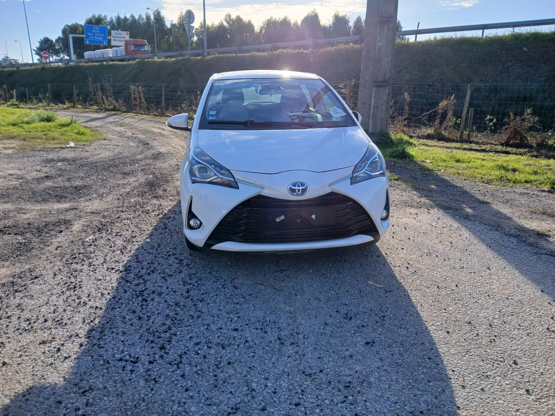 Yaris  TOYOTA Yaris (_P13_)