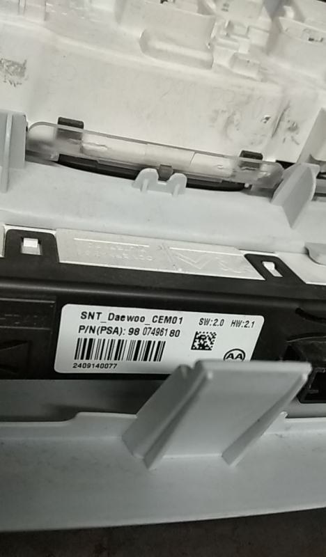 Plafoniera anteriore PEUGEOT 308 II Imagem-4