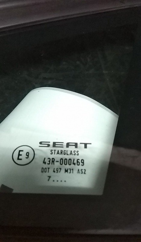 Vetro del pannello anteriore sinistro SEAT Leon (1P1) Imagem-2