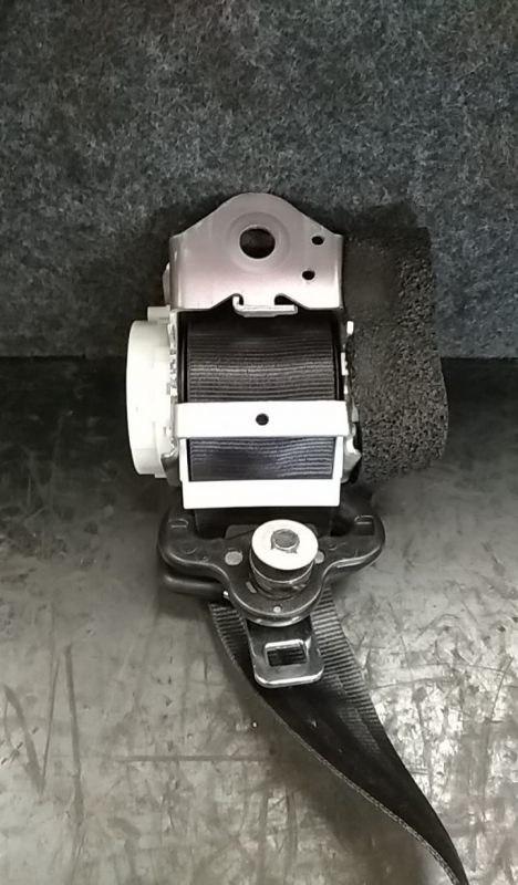 Ceinture arrière Droite FORD Fiesta VI (CB1, CCN) Imagem-1