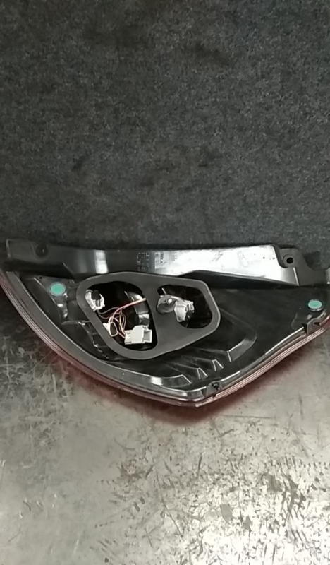 Left Tail light FORD Fiesta VI (CB1, CCN) Imagem-1