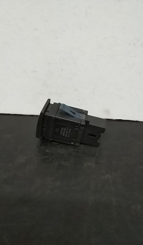 Pulsante / interruttore sbrinatore posteriore VOLKSWAGEN Polo (9N) Imagem-1