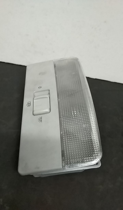 Plafoniera anteriore SEAT Ibiza IV (6J5, 6P1) Imagem-3