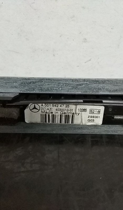 Écran de Navigation MERCEDES-BENZ Classe C (W204) Imagem-2