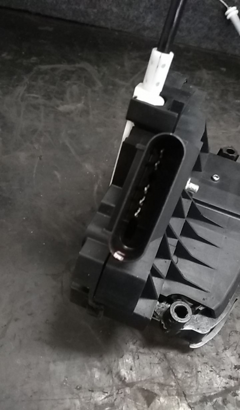 Serrure Avant Gauche FORD Fiesta VI (CB1, CCN) Imagem-2