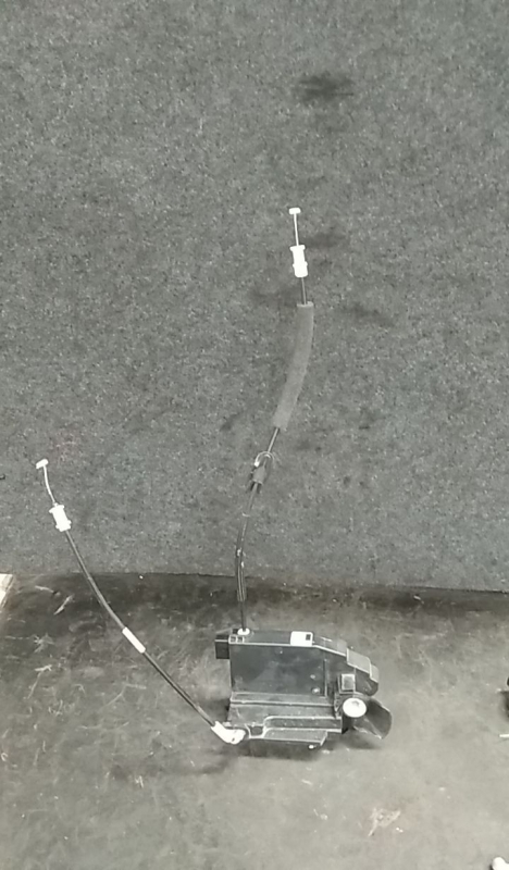 Fechadura / fecho porta frente esquerdo PEUGEOT 308 II Imagem-0