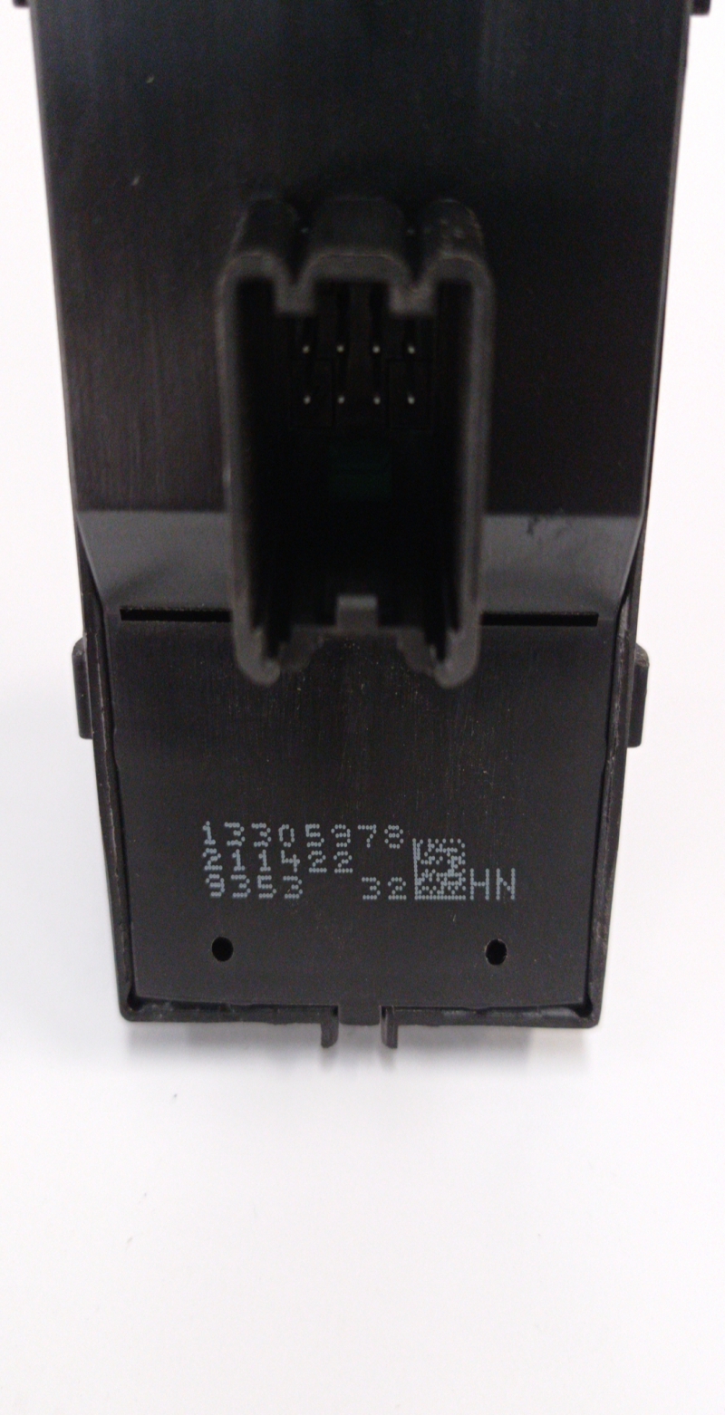 Mando / interruptor elevalunas delantero izquierdo OPEL Astra J Imagem-2