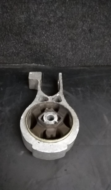 Engine Mount PEUGEOT 508 SW Imagem-1