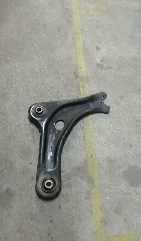 Right front suspension arm CITROËN C3 II (SC_) Imagem-4
