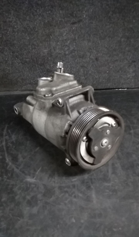 Compressore A/C SEAT Ibiza IV (6J5, 6P1) Imagem-1