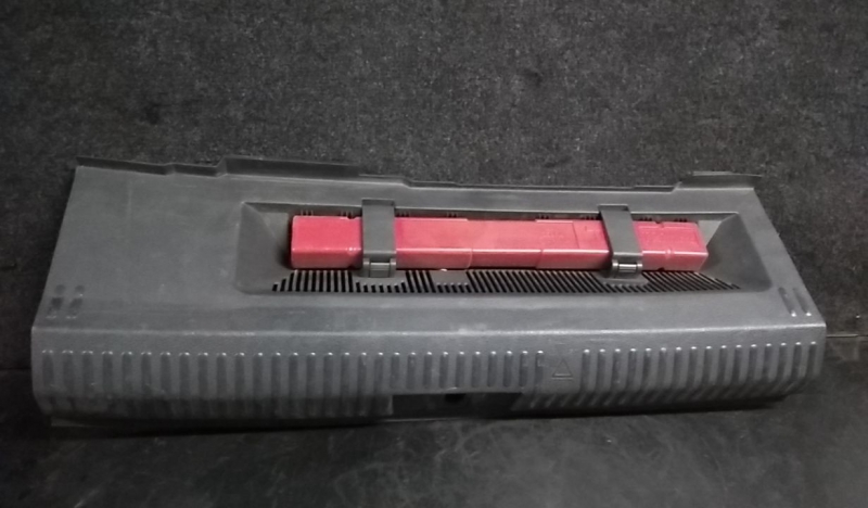 Triángulo de emergencia SEAT Ibiza IV (6J5, 6P1) Imagem-1