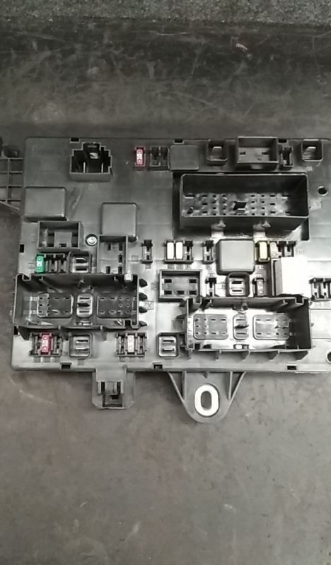 Scatola fusibili / SAM / BSI OPEL Astra J Sports Tourer Imagem-1