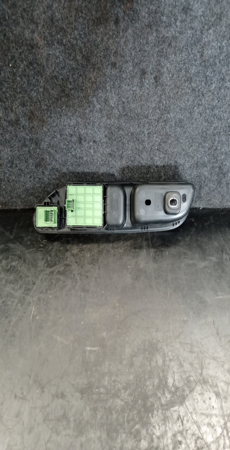 Mando / interruptor elevalunas delantero izquierdo FIAT Tipo Hatchback (357_) Imagem-1