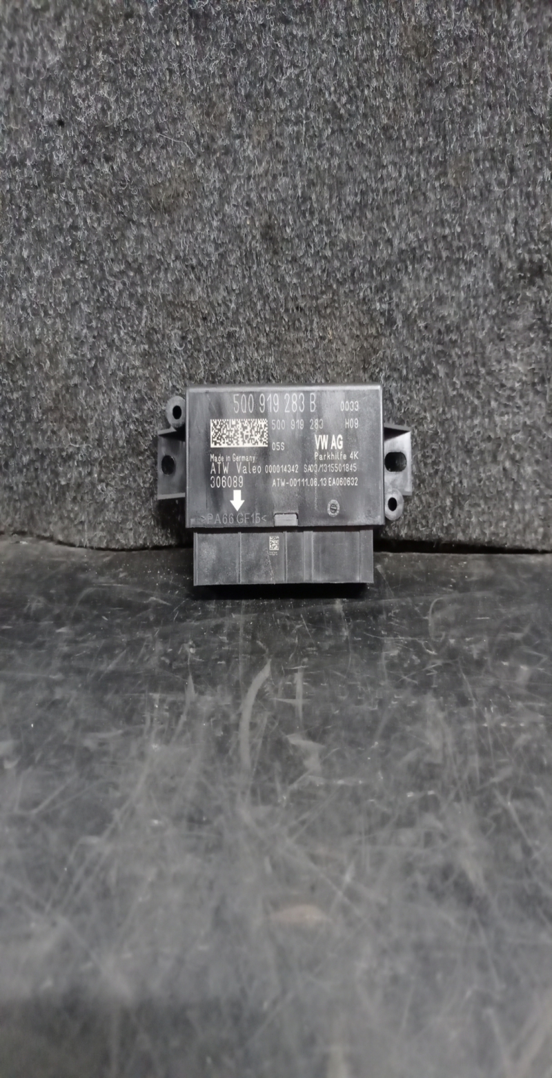 Indicador de sensores de estacionamento AUDI A3 (8V1, 8VK) Imagem-0