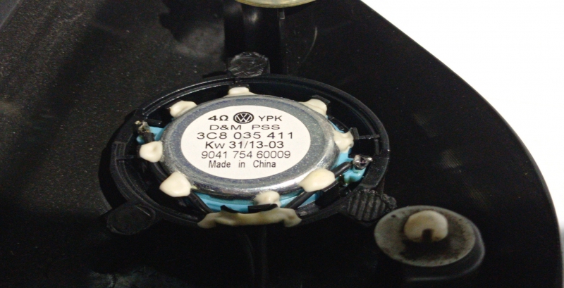 Sound system column / Speakers  VOLKSWAGEN Passat Variant (365) Imagem-2