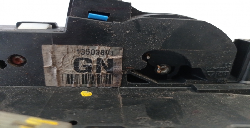 Front Left Door Lock OPEL Astra J Imagem-3