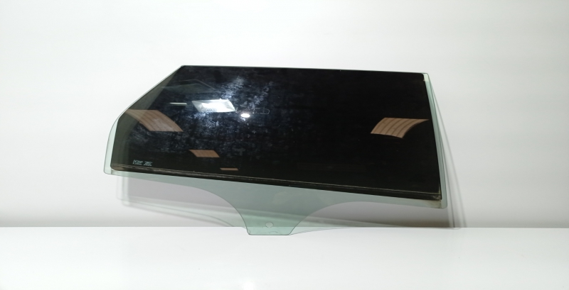 Vetro porta posteriore destra FORD Focus III Carrinha Imagem-1