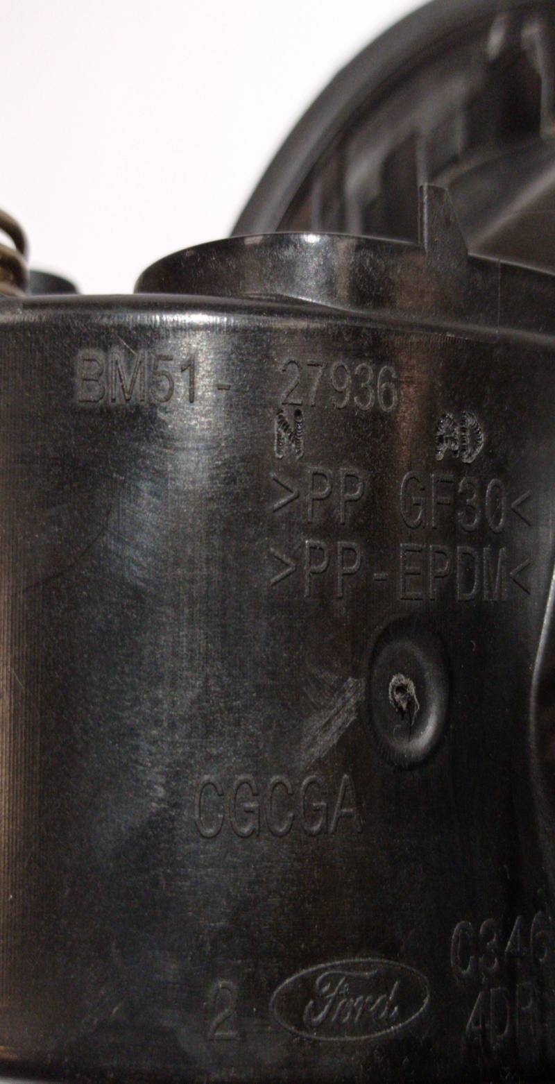 Tappo serbatoio carburante FORD Focus III Carrinha Imagem-2