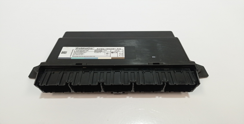 Módulo confort FORD Focus III Carrinha Imagem-0