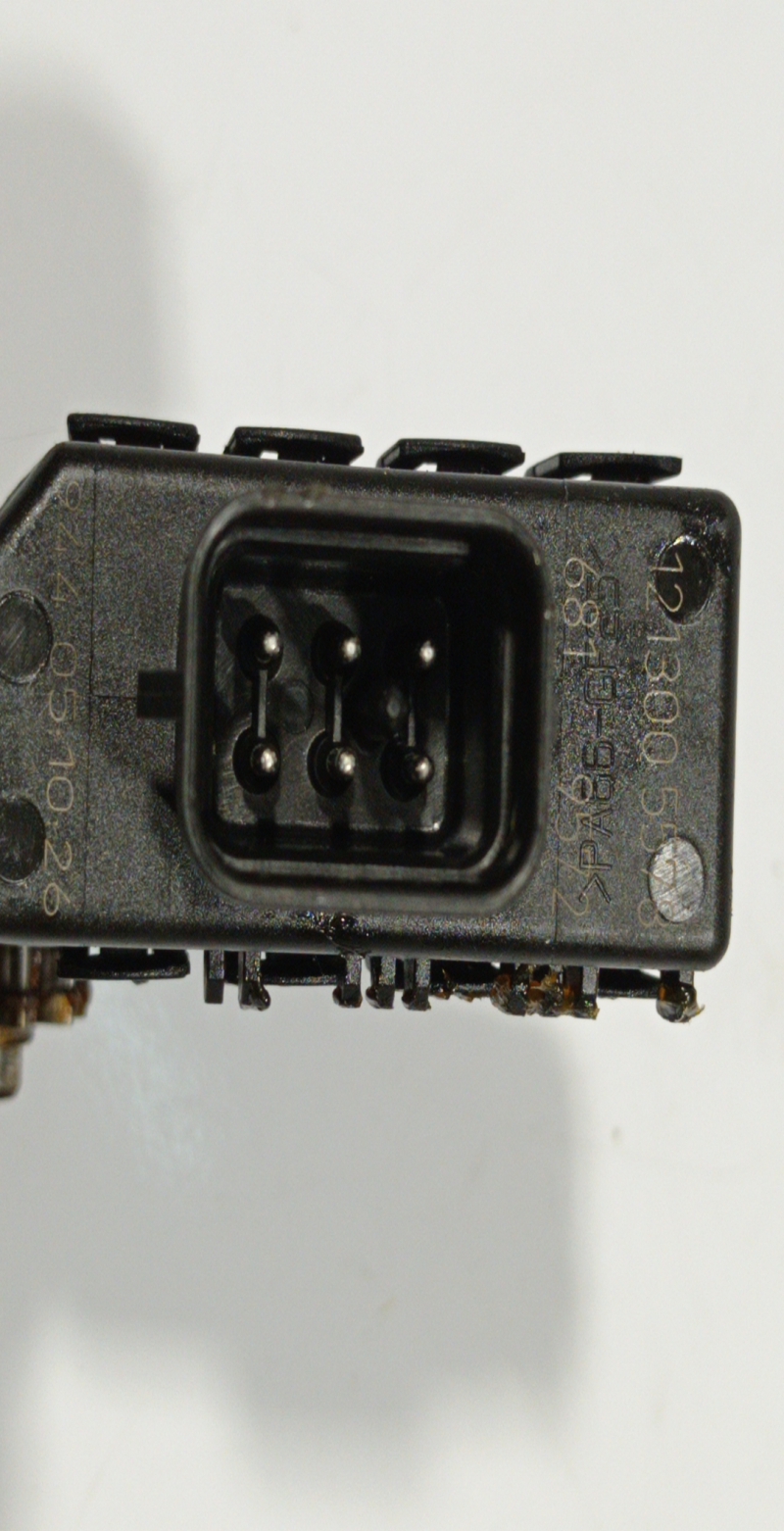 Moteur lève-vitre avant Droite OPEL Astra H GTC (L08) Imagem-3