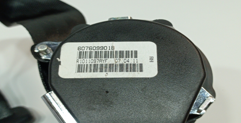 Ceinture arrière Droite VOLKSWAGEN Golf VI Variant Van (AJ5) Imagem-3