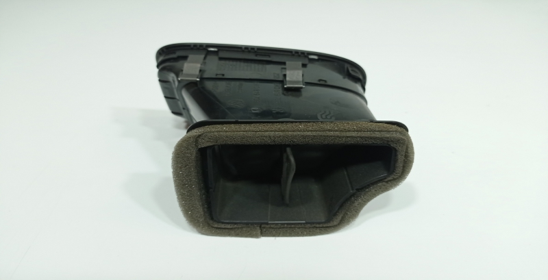 Paratie del riscaldamento VOLKSWAGEN Golf VI Variant Van (AJ5) Imagem-1