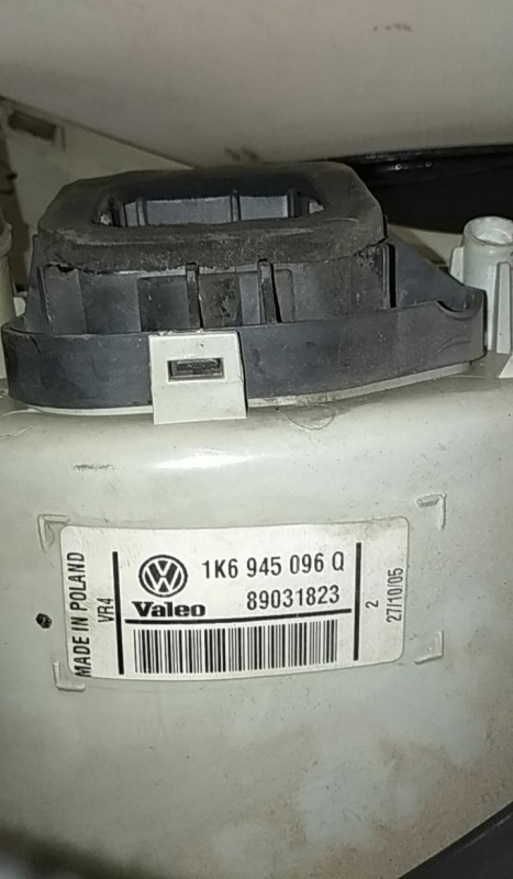 Right Tail light VOLKSWAGEN Golf V (1K1) Imagem-2