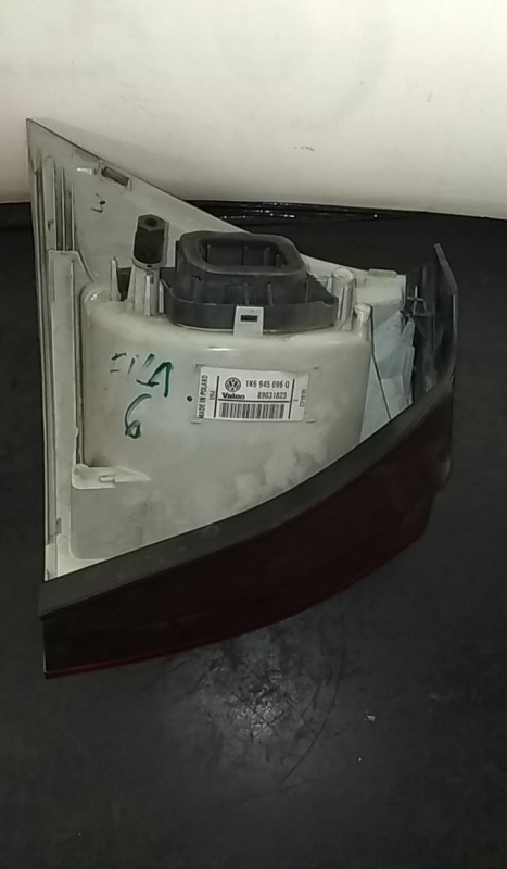 Right Tail light VOLKSWAGEN Golf V (1K1) Imagem-3