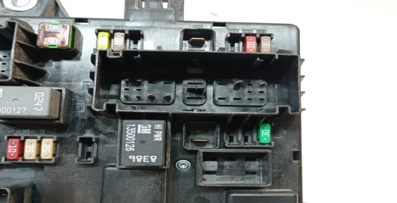 Scatola fusibili / SAM / BSI OPEL Astra J Imagem-1