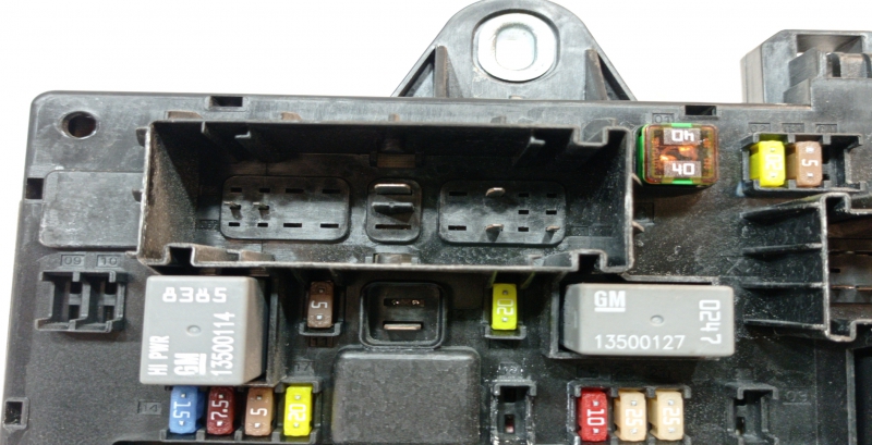 Scatola fusibili / SAM / BSI OPEL Astra J Imagem-2