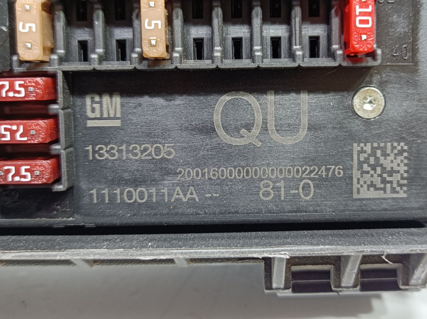 Caixa fusíveis / SAM / BSI OPEL Astra J Imagem-3