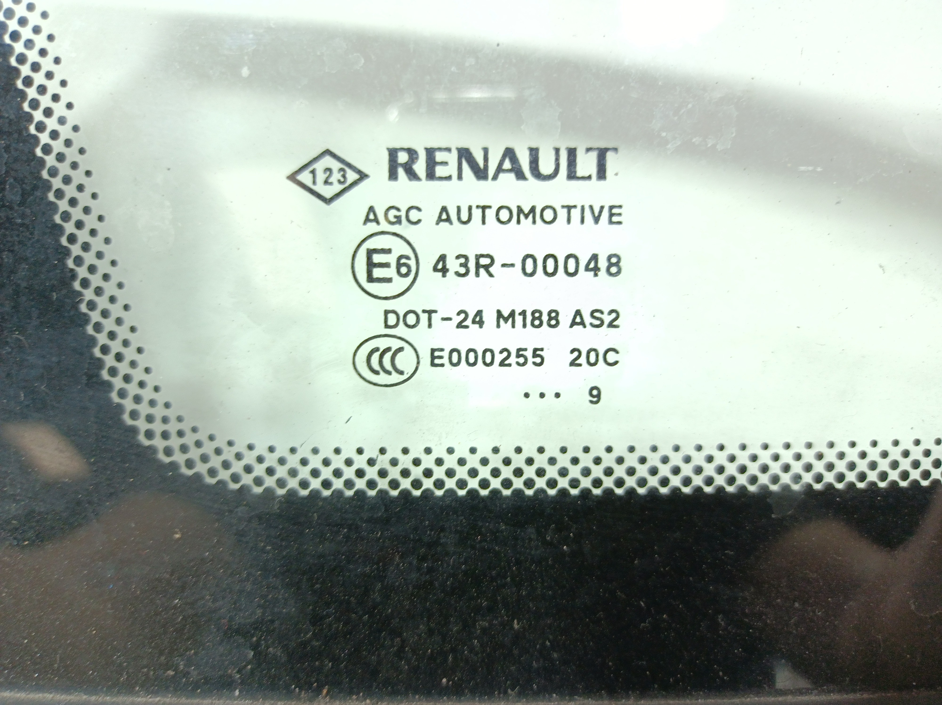 Vidro do painel trás esquerdo RENAULT Megane III Grandtour (KZ0/1) Imagem-1