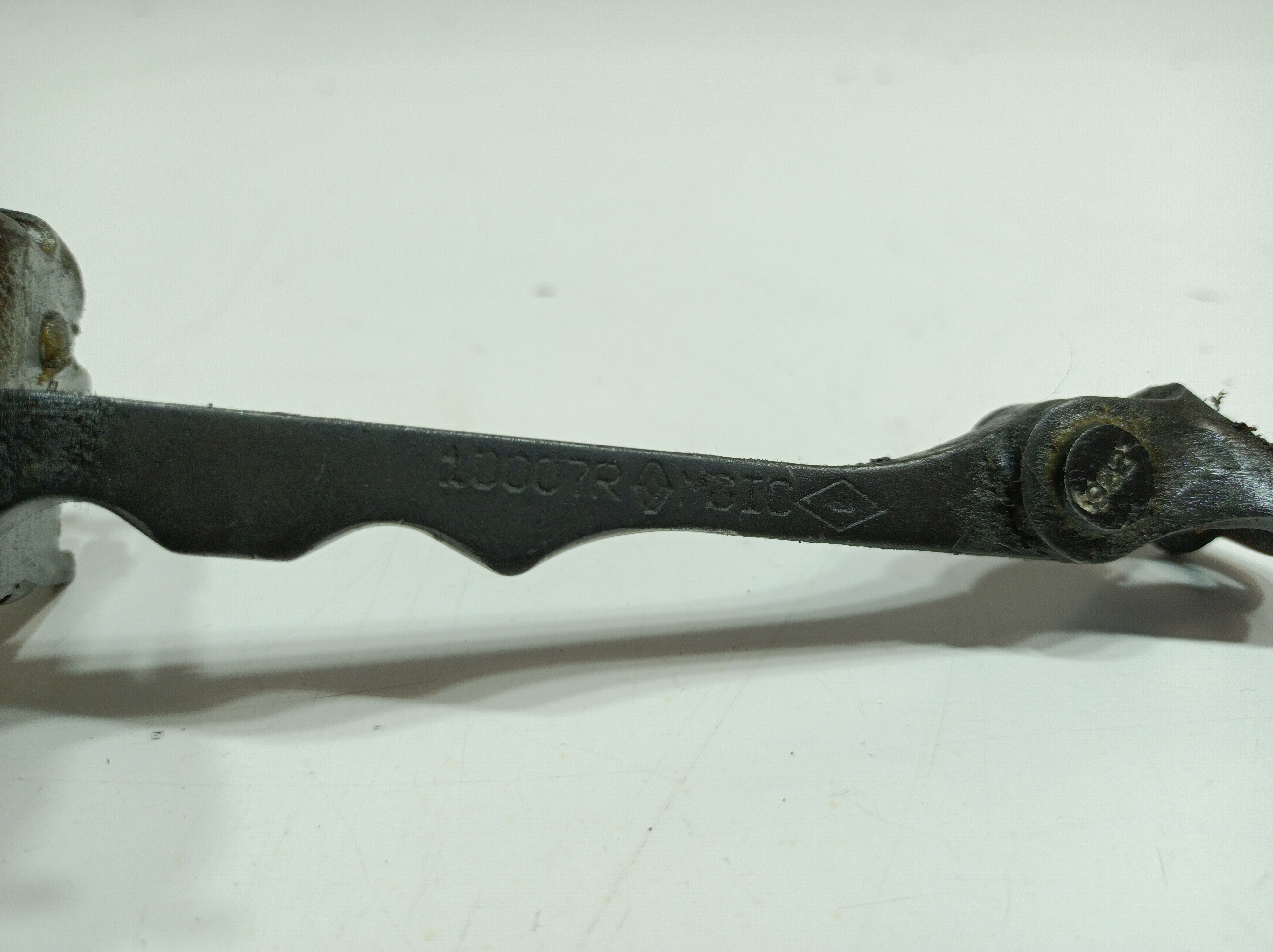 Limiteur de porte Avant Gauche RENAULT Megane III Grandtour (KZ0/1) Imagem-2