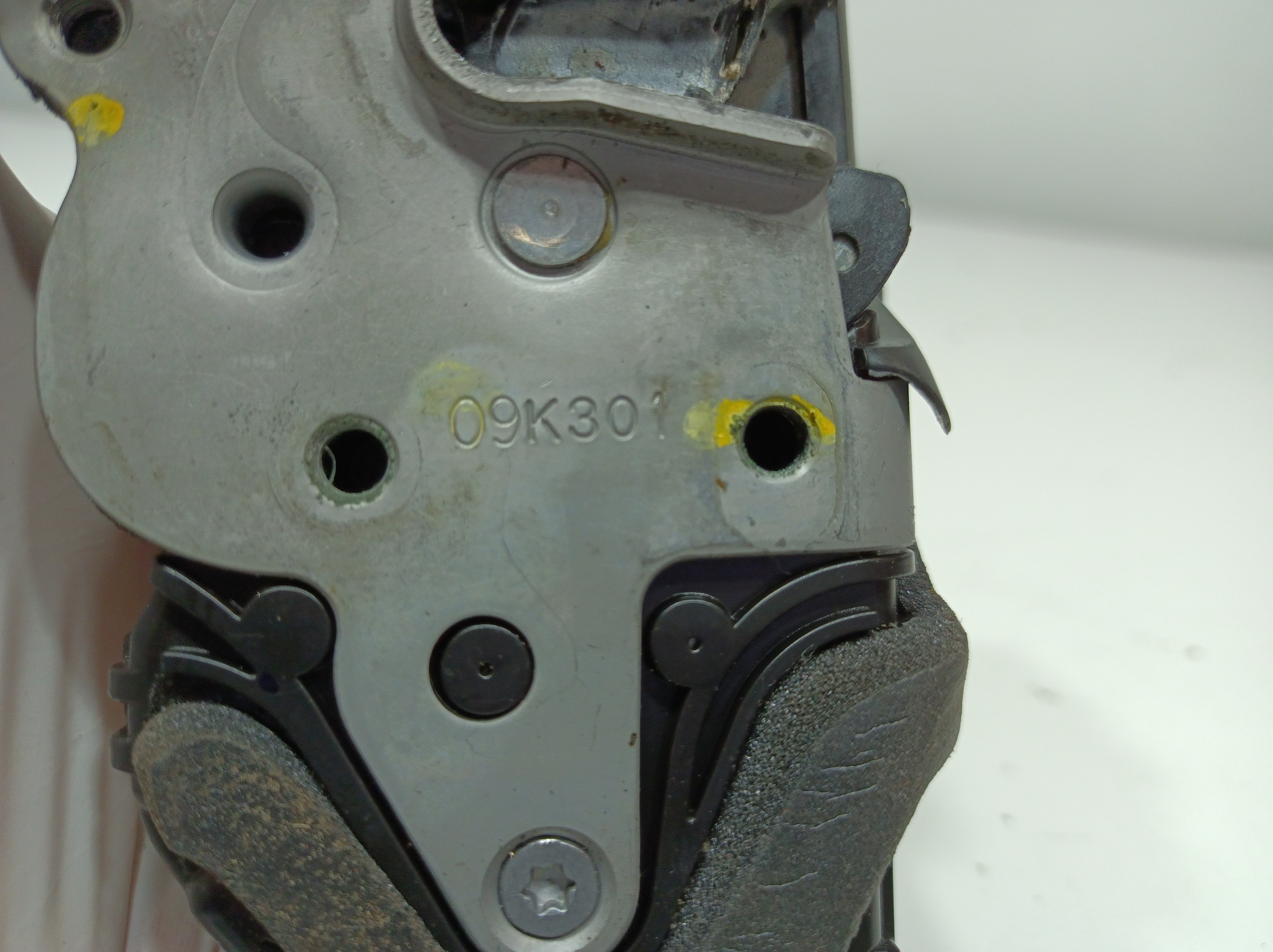 Front Right Door Lock OPEL Astra J Imagem-3