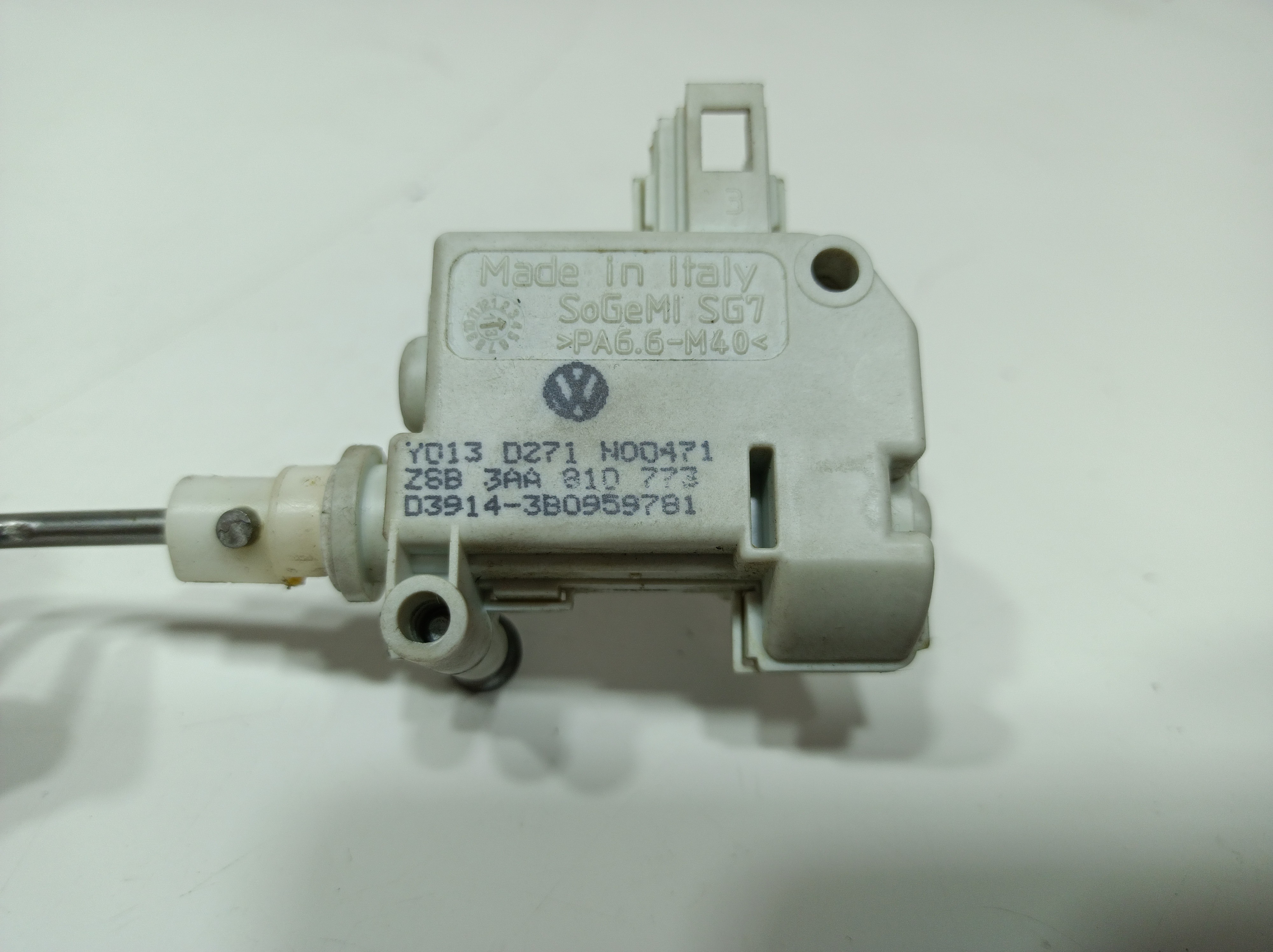 Lock / generic latch VOLKSWAGEN Passat Variant (365) Imagem-3