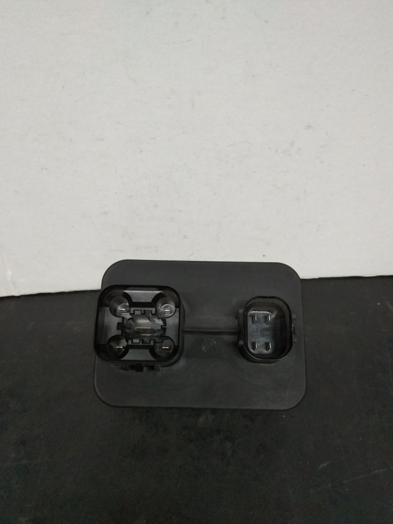 Electromechanical switch  ALFA ROMEO Mito (955_) Imagem-6