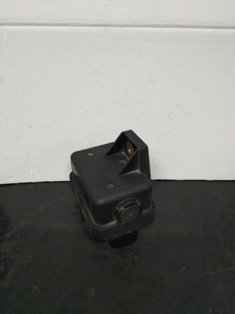 Electromechanical switch  ALFA ROMEO Mito (955_) Imagem-13