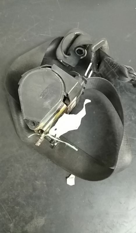 Left front seatbelt BMW 3 (E46) Imagem-1